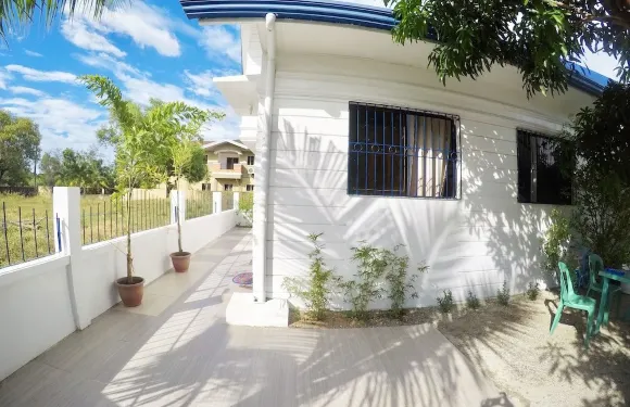 拉利恩之家酒店