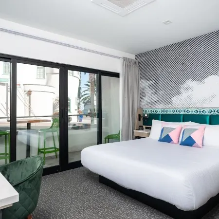 Bellanca Hotel Hotels in Avalon
