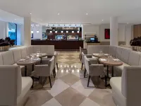 Radisson Blu Hotel, London Tottenham Court Road Hotels near Fitzrovia