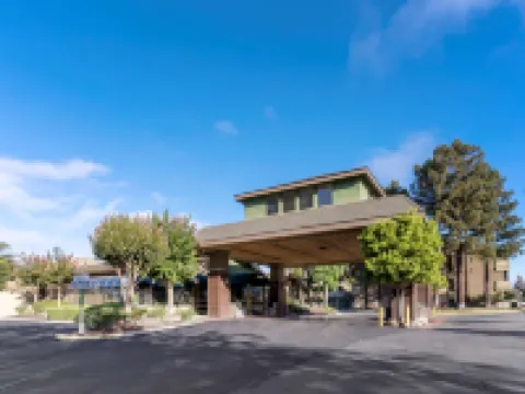 Best Western Plus Forest Park Inn Hoteles en Gilroy