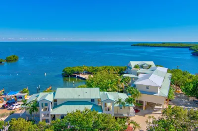 Dove Creek Resort & Marina, Trademark Collection by Wyndham Các khách sạn gần Key Lime Products