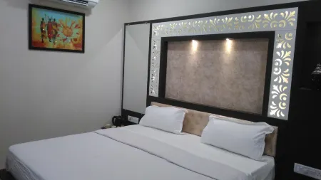 Sun n Star Отели в г. Сатна