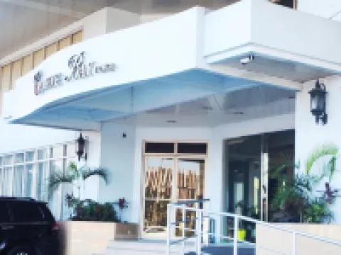 Touristation Crowne Bay Tower