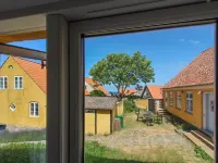 "Thyrne" - 500m from the Sea