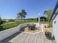 "Julietta" - 50m from the Sea - 4-Star