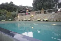 Kirkinca Hotel - piscina