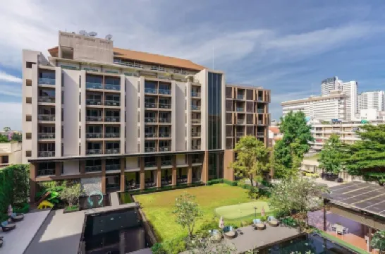 Fifth Pattaya Jomtien Hotels near Jomtien Beach