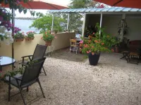 Le Cactus Guesthouse