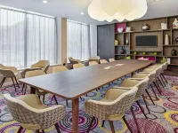Hampton by Hilton Bristol City Centre Hotels near Queen Square
