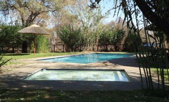 Phokoje Bush Lodge