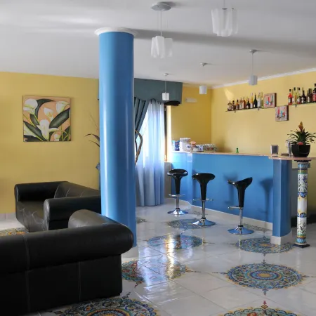 Costa Hotel