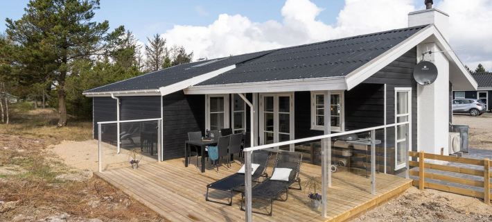 "Ibo" - 900m from the Sea โรงแรมในธิสเต็ด