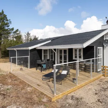 "Ibo" - 900m from the Sea