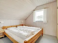 "Felina" -  from the Sea