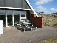 "Sys" - 500m from the Sea - Hot Tub