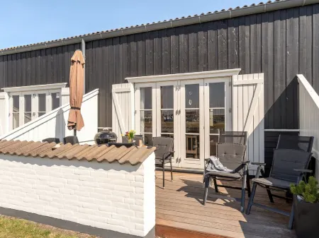 "Idunn" - 100m to the Fjord Отели в г. Vestervig