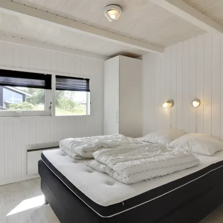 "Ilmo" - 950m from the Sea Hotels in Bindslev