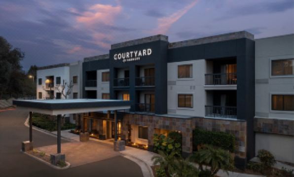 Courtyard San Diego Carlsbad