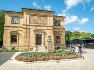 ARVENA Kongress Hotel - Hotel in der Wagnerstadt