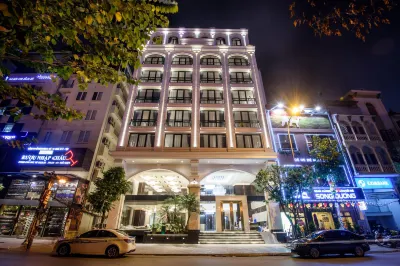 Grandiose Hotel & Spa Hotels near My Dinh National Stadium