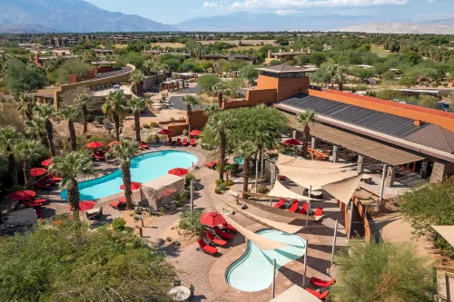 Hilton Grand Vacations Club Palm Desert - parking