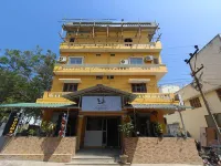 Villa Vue Mer Hotels in Periyamudaliyar Chavadi
