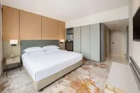 Millennium Hilton Bangkok Hotels in Bangkok