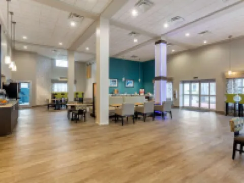 Days Inn & Suites by Wyndham Bowling Green Hoteles en Bowling Green