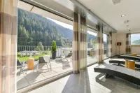 Alpine Lodge Klösterle am Arlberg Hotel a Dalaas