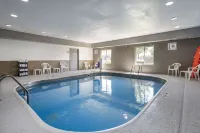 Comfort Inn Plainfield - Indianapolis Airport - Pools