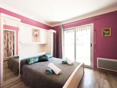 Le Morelia Hotels in Cannes La Bocca