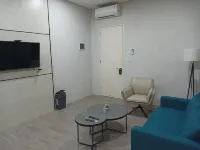 Hotel Laboratory UC Residence