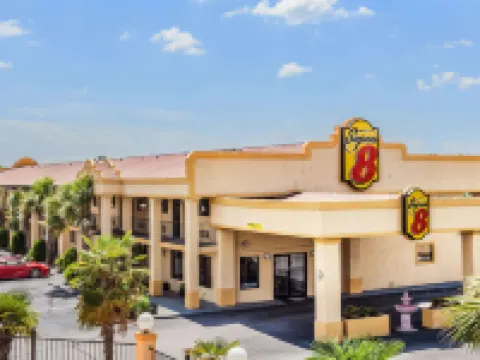 Super 8 by Wyndham Stockbridge Hoteles en Stockbridge