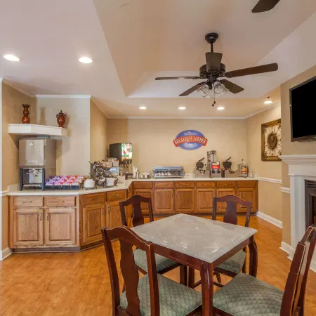 Baymont by Wyndham Columbia Maury