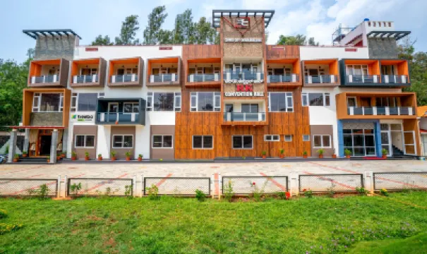 Treebo 3C Comforts Hotels near Baba Budangiri Peak