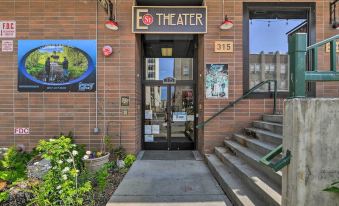 Idyllic Dtwn Anchorage Condo w/ Fireplace!