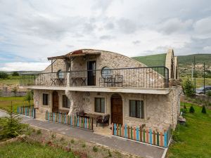 Cappadocia Hobbit House