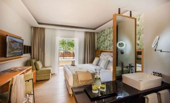 Dolce by Wyndham Athens Attica Riviera