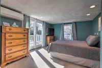 Bristol Home w/ Pool ~ 3 Mi to Dtwn & Beach!