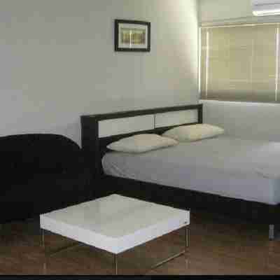 T8 Guest House Don Mueang Challenger, Located in Bangkok Rooms
