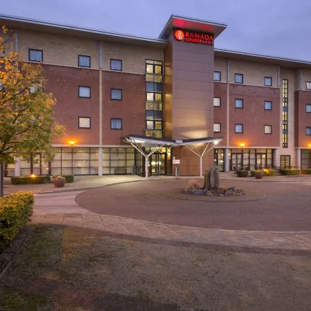 Ramada Plaza by Wyndham Wrexham