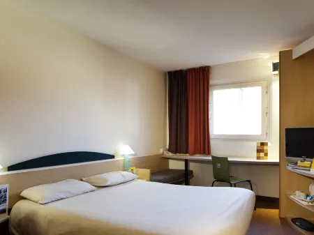 Ibis Hull City Centre Отели рядом с достопримечательностью «Университет Халл»