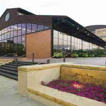 Holiday Inn Express MOLINE - QUAD CITIES by IHG Hotel Exterior