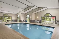 컨트리 인 & 스위트 바이 래디슨 앙키니 IA