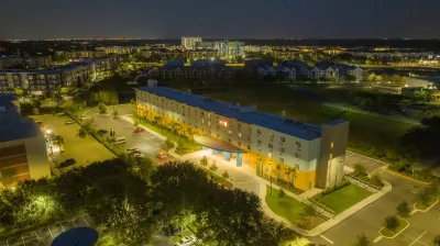 SPOT X Hotel Orlando/Intl Dr by The Red Collection Hotels in Lake Bryan