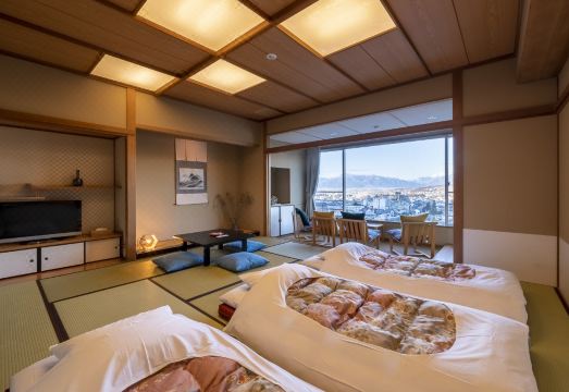 호텔 오모토 객실 내부