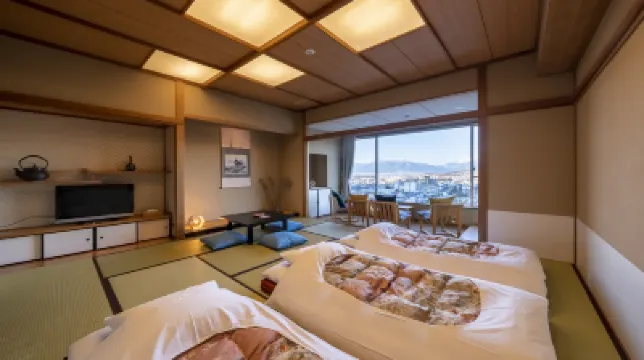 Onsen Hotel Omoto Отели в г. 