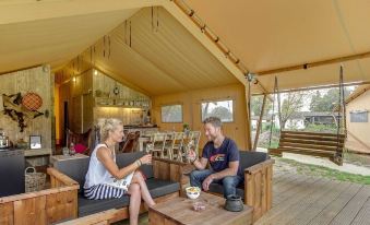 Tent Lodge with Sanitary Facilities at the Bedafse Bergen - Campsite