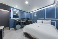 Daejeon Yongmun Kakao 2nd Branch Hotels near Oryong Station