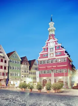 Hotel am Schillerpark Esslingen am Neckar Hotels in der Nähe von Altes Rathaus mit Glockenspiel